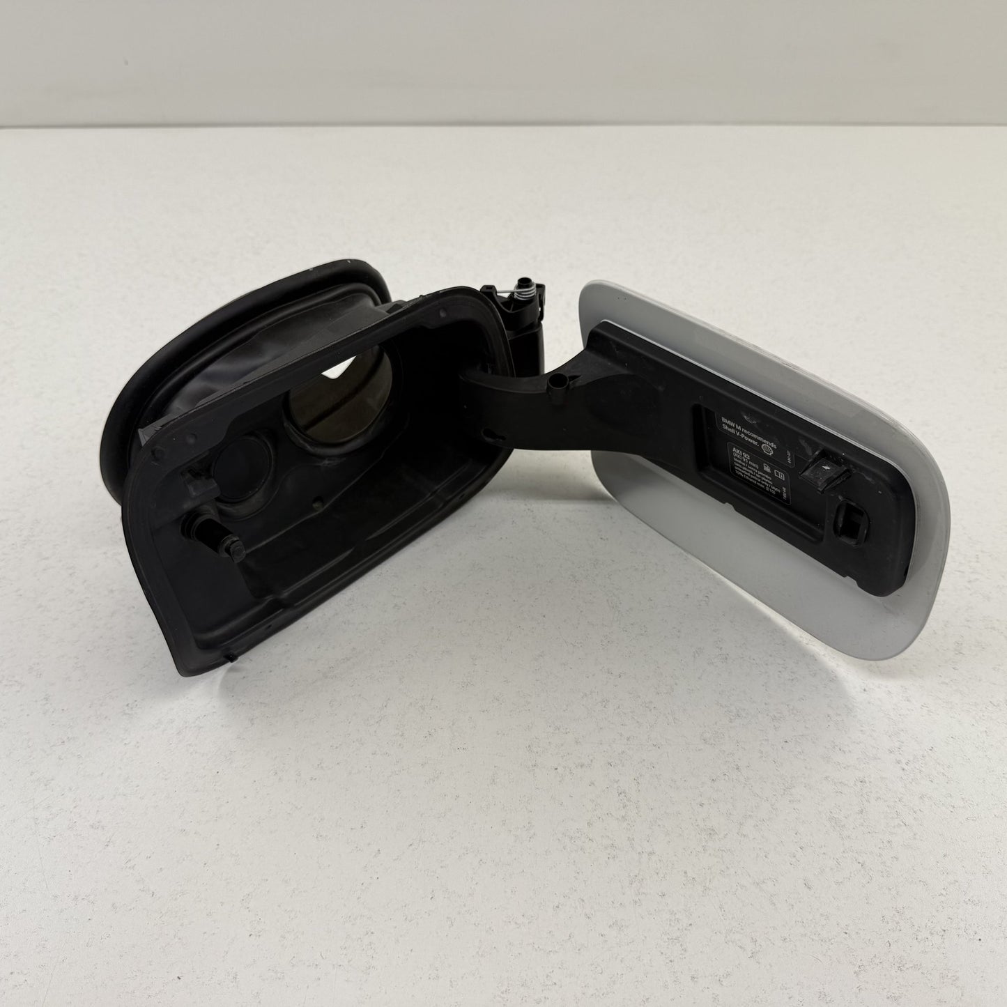 2021-2026 BMW M4 G82 Fuel Tank Gas Cap Door Lid Cover White 7478438 OEM