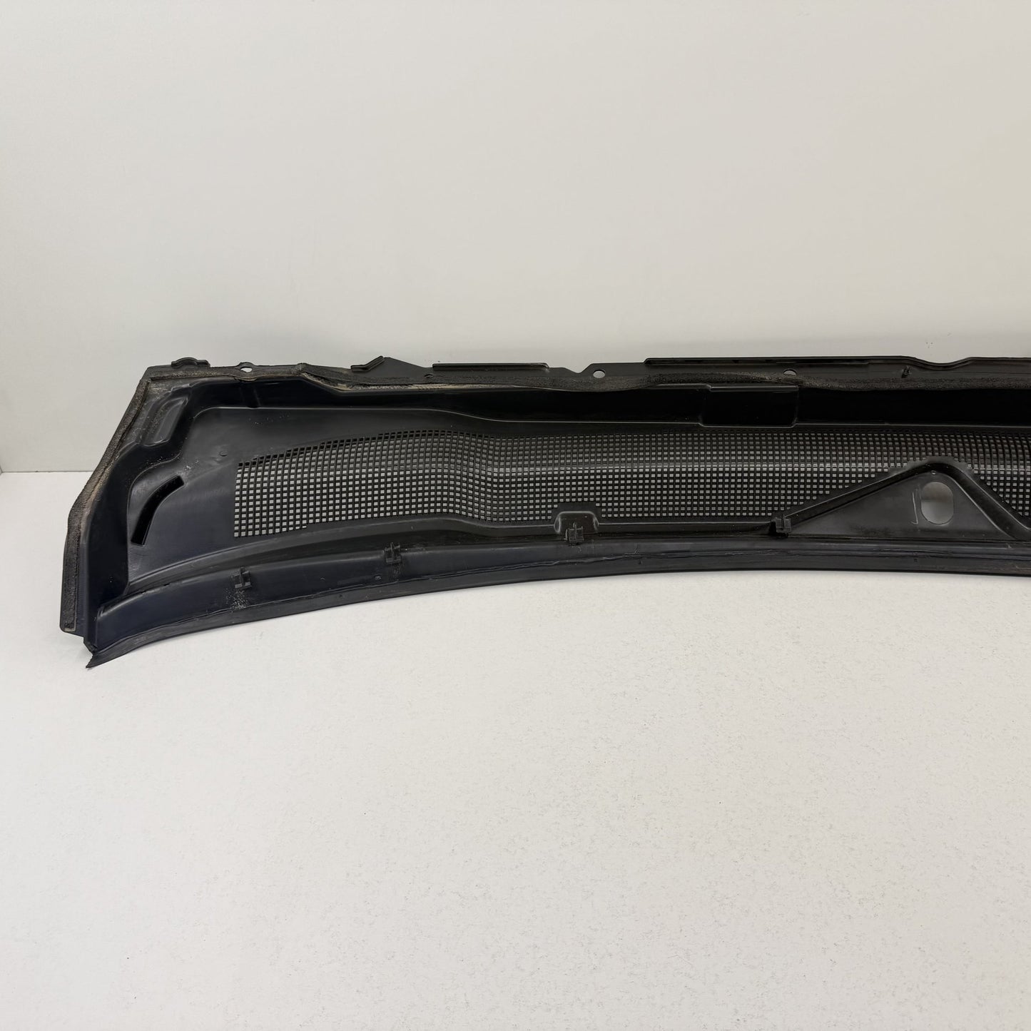 2019-2026 Ram 2500 3500 Front Windshield Cowl Cover Trim Panel 68362458AC OEM