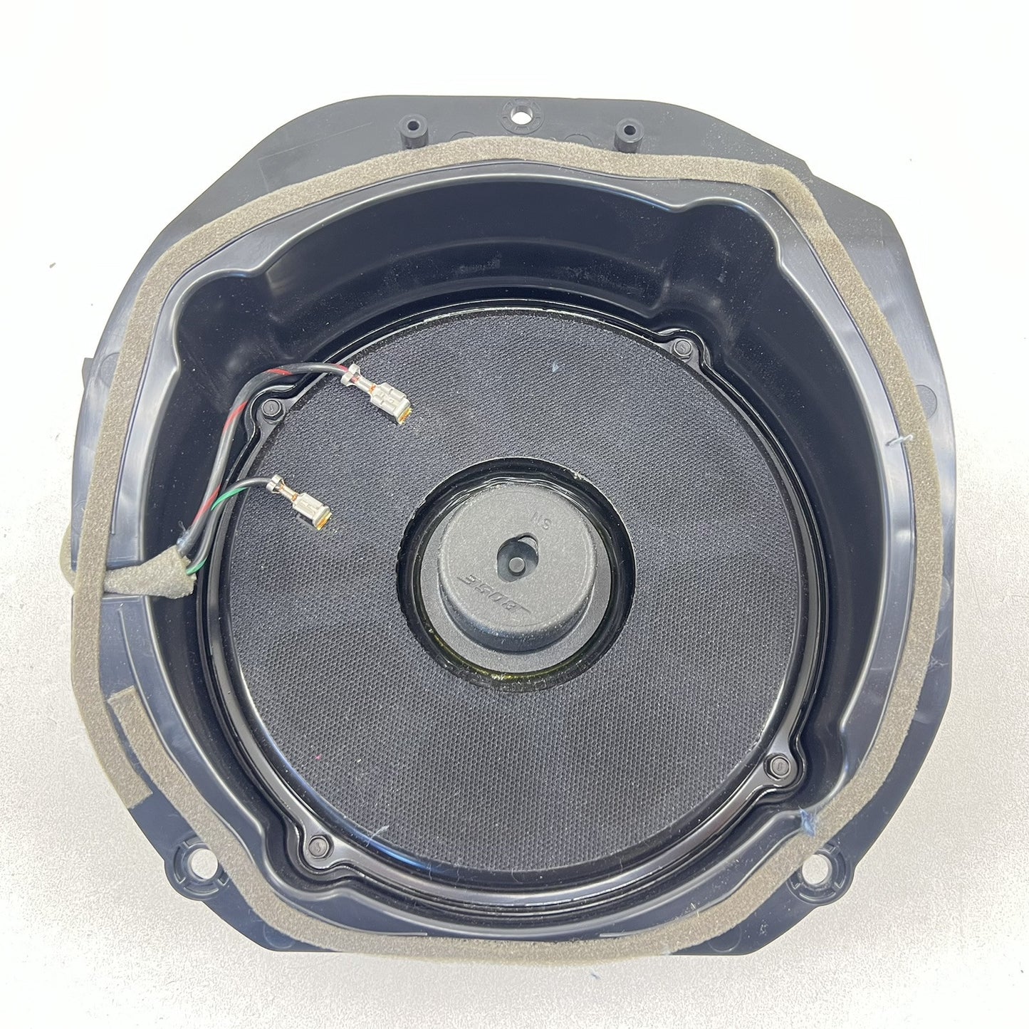 14-17 CHEVY SS SEDAN REAR DECK BOSE SUBWOOFER SUB WOOFER SPEAKER PAIR OEM