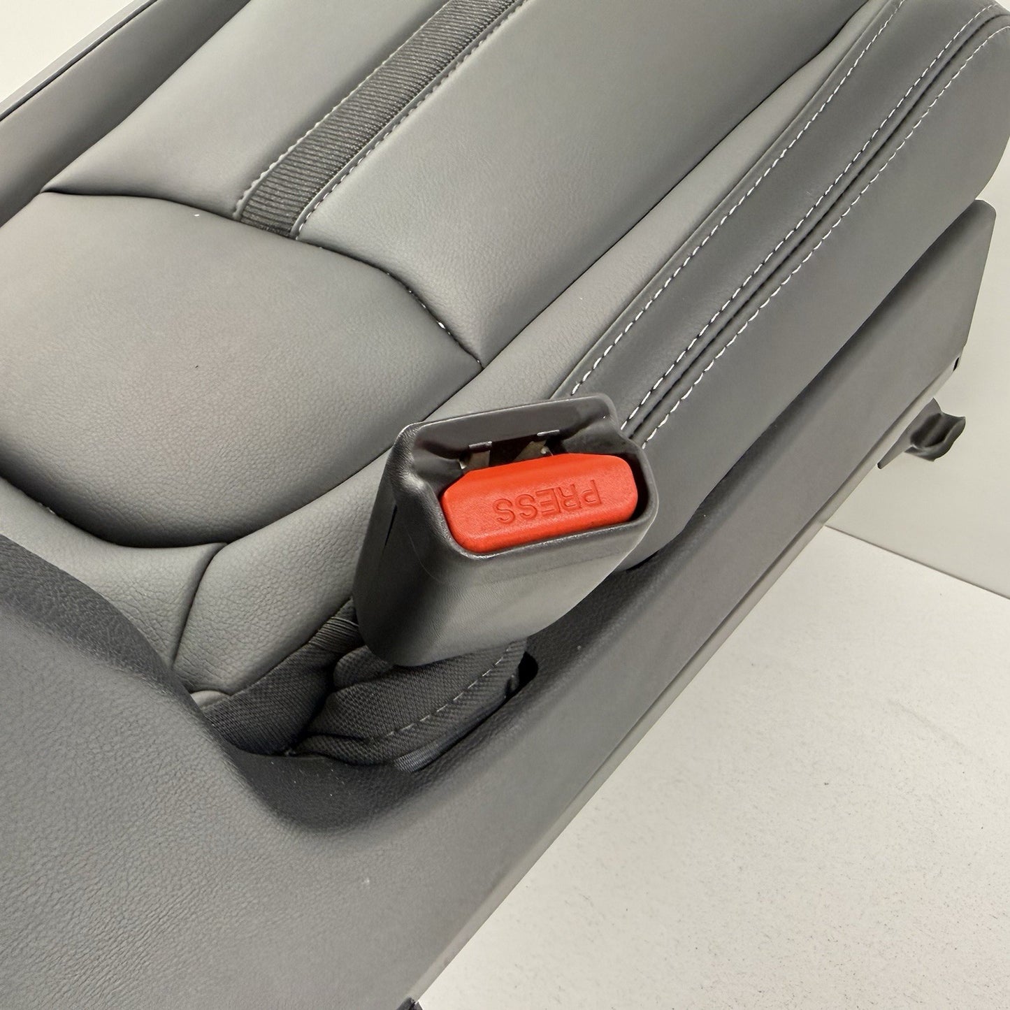 23-25 Honda Pilot Driver Left Rear 2nd Second Row Seat Leather Black OEM