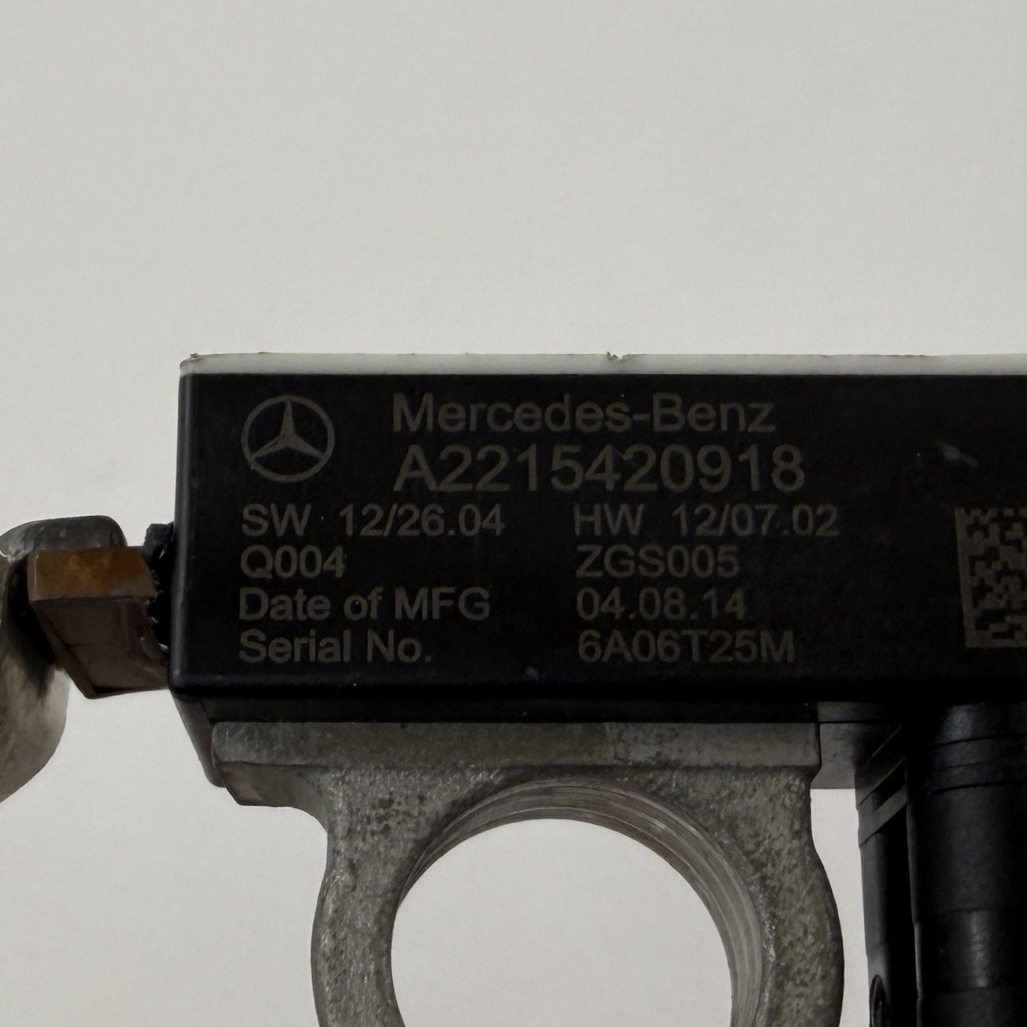 2014-2020 Mercedes S550 W222 Negative Battery Terminal Ground Cable End Link OEM