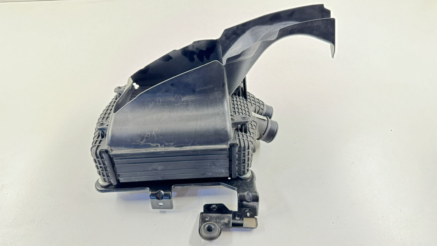18-23 MASERATI GHIBLI DRIVER LEFT TURBO INTERCOOLER W/ DUCT 670035636 OEM