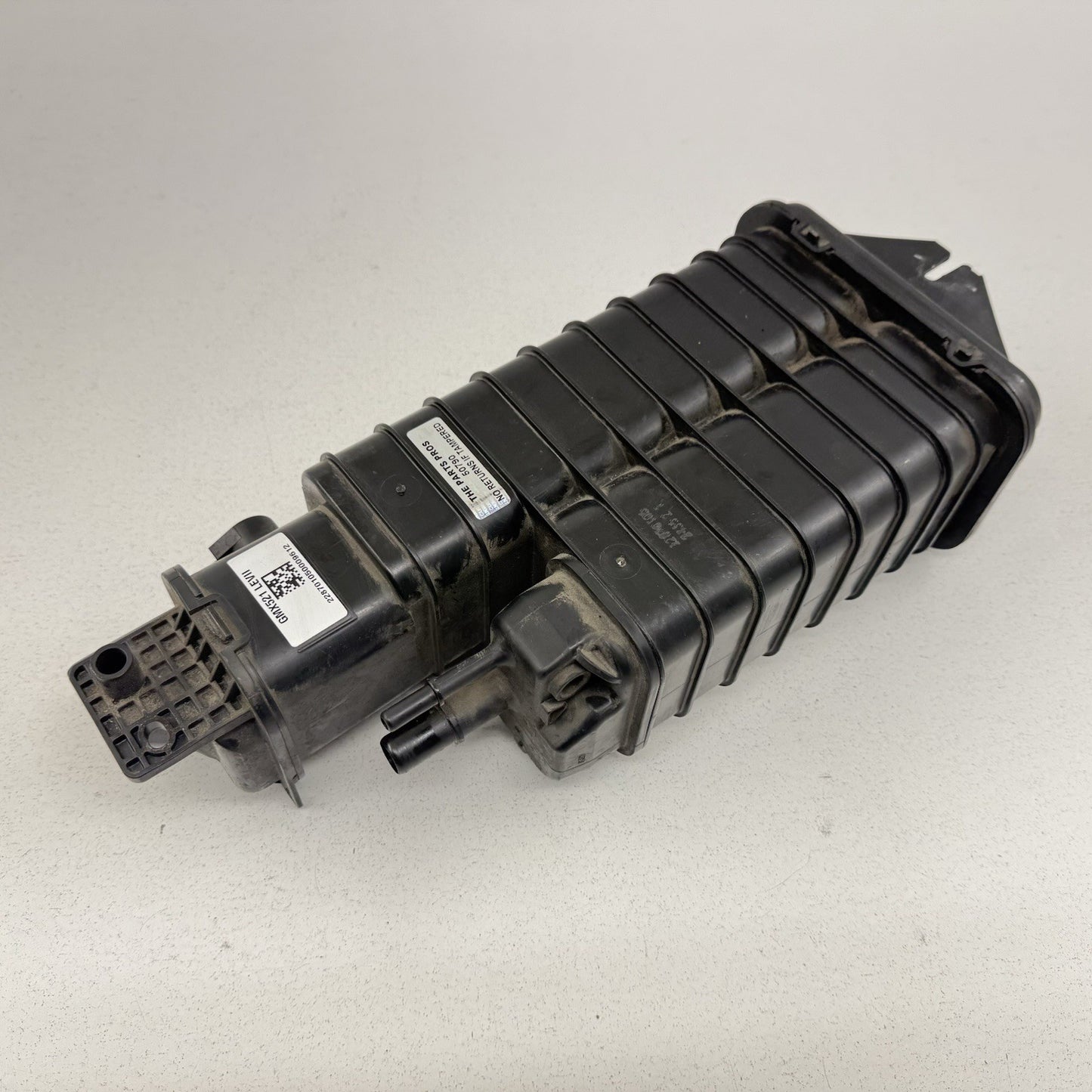 11-15 Chevrolet Camaro SS ZL1 Fuel Evap Vapor Charcoal Emission Canister OEM