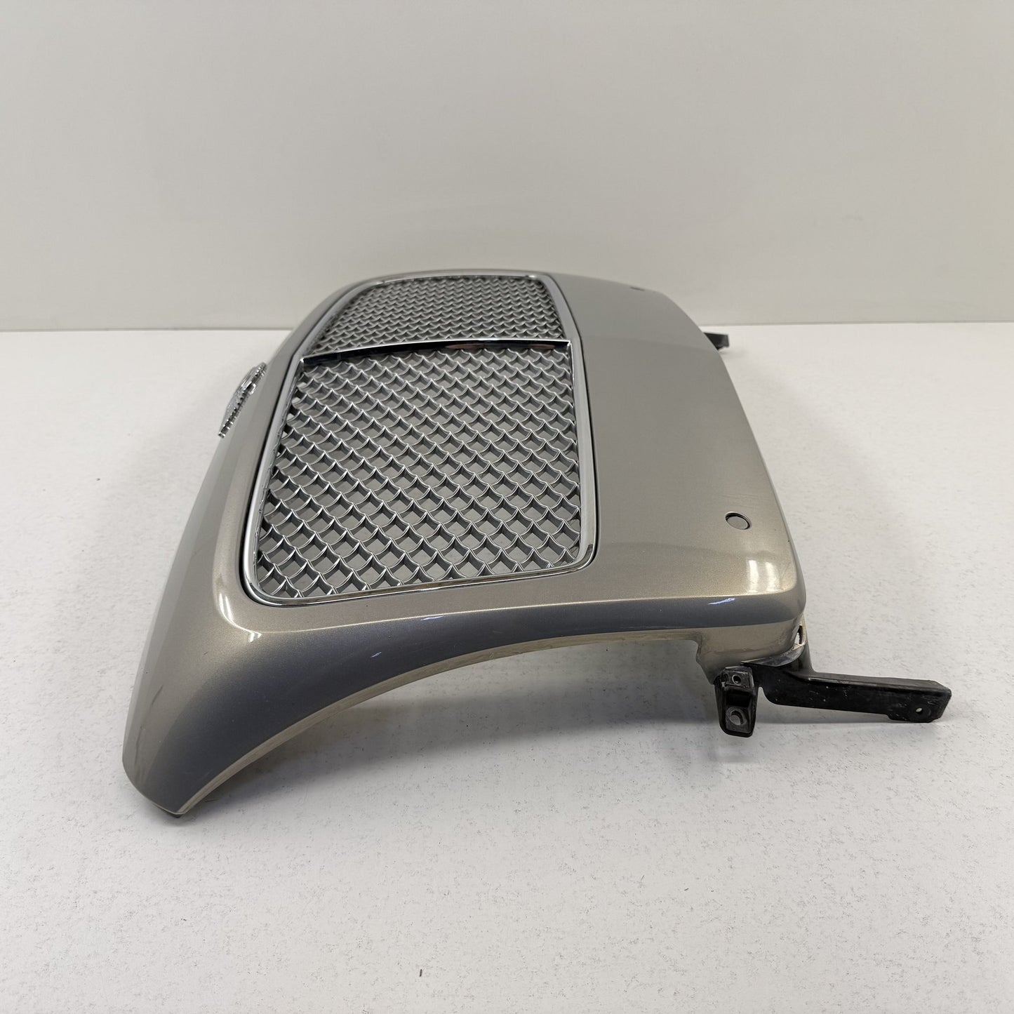14-18 Bentley Flying Spur Front Hood Bumper Upper Radiator Grille Complete OEM