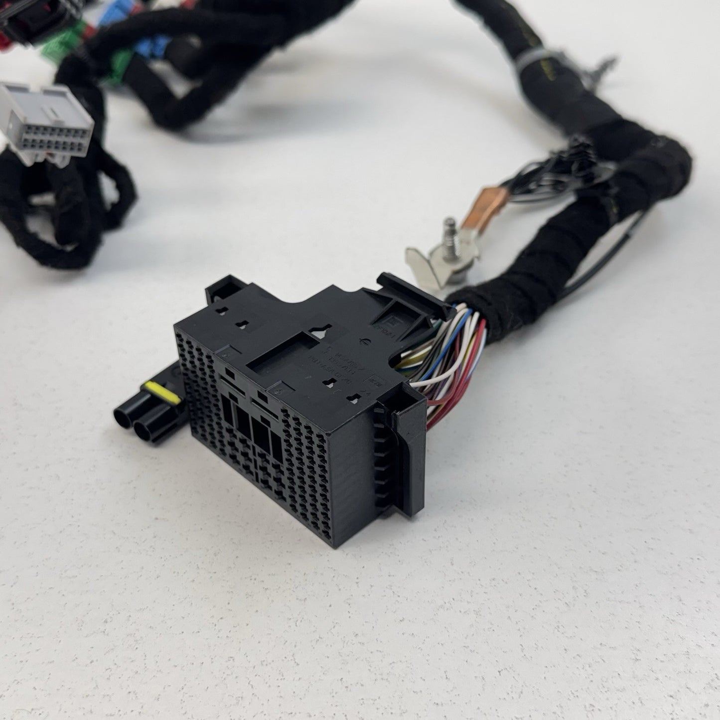 2019 Chevrolet Camaro SS Dashboard Instrument Panel Wiring Harness 84619818 OEM