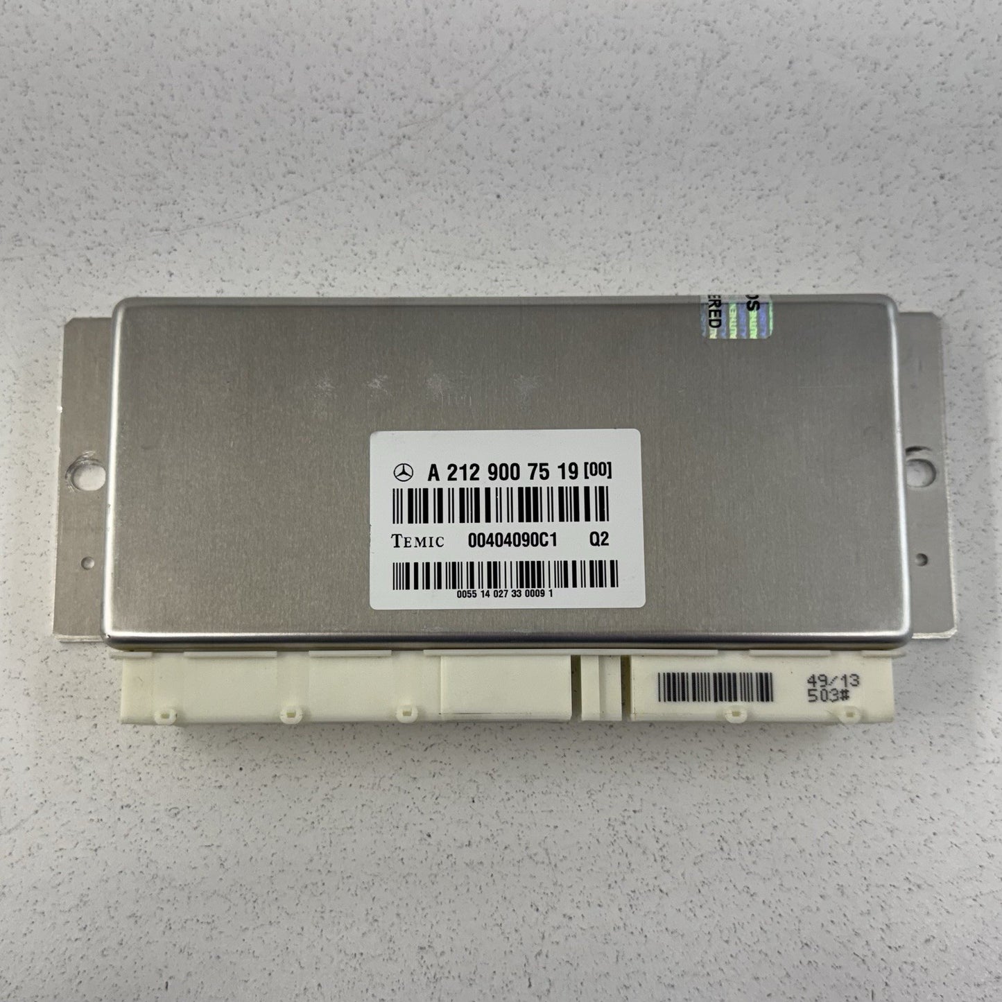 10-18 Mercedes W212 W218 CLS550 E550 Airmatic Air Suspension Control Module OEM