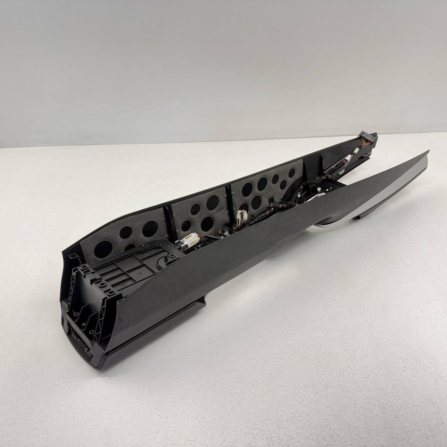 05-12 Porsche 911 997 Carrera Cabriolet Center Console Arm Rest Storage OEM