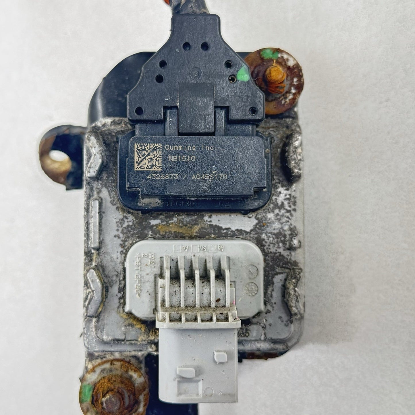 19-23 RAM 2500 3500 NITROGEN OXIDE SENSOR NOX SENSOR WITH BRACKET 4326873 OEM