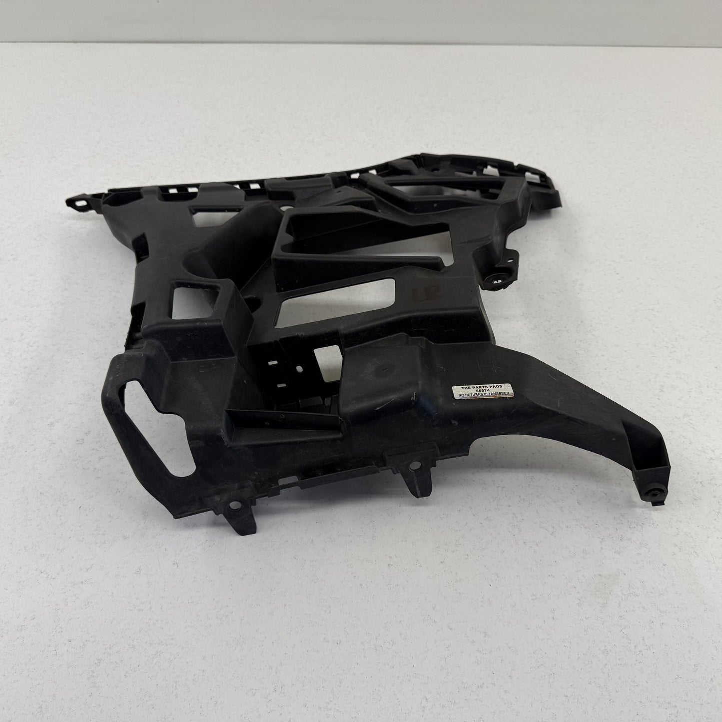 2021-2026 BMW M4 G82 G83 Rear Bumper Retainer Bracket Mount Support Set OEM