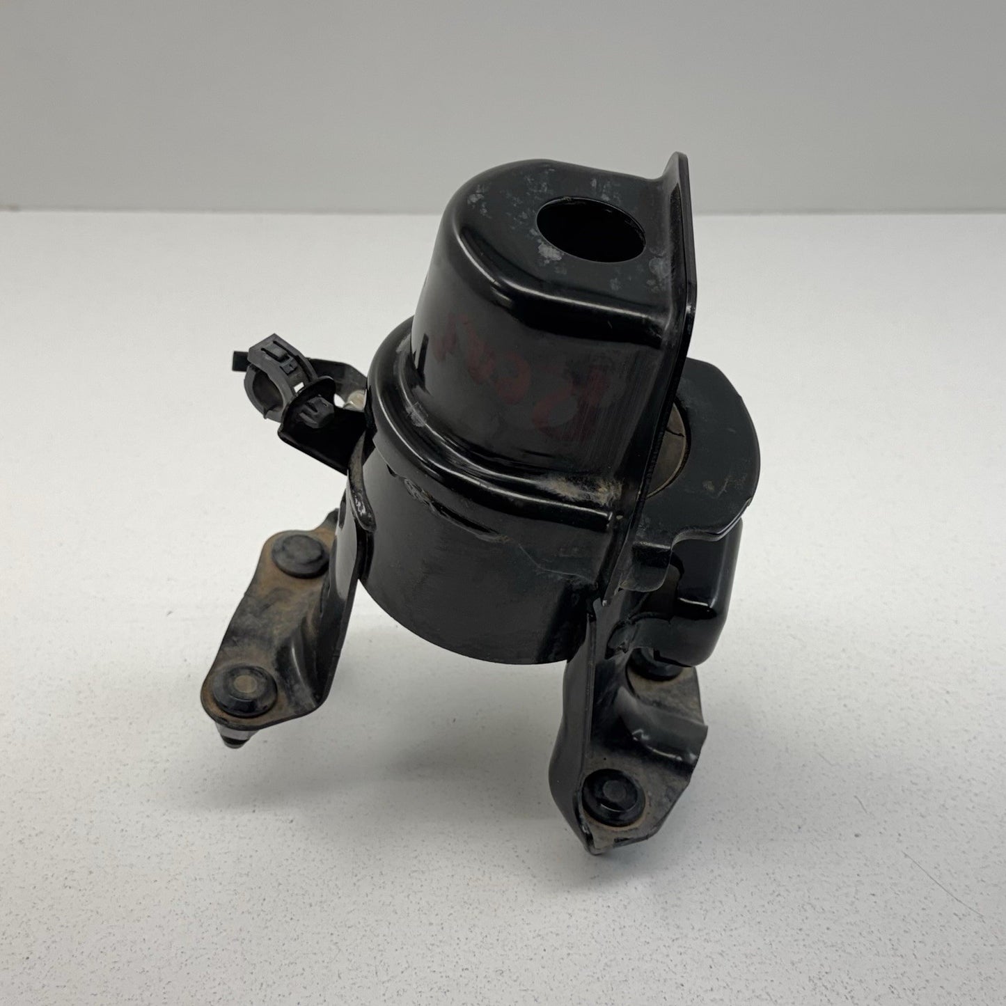 25-26 Toyota Camry Rear Center Engine Motor Mount OEM