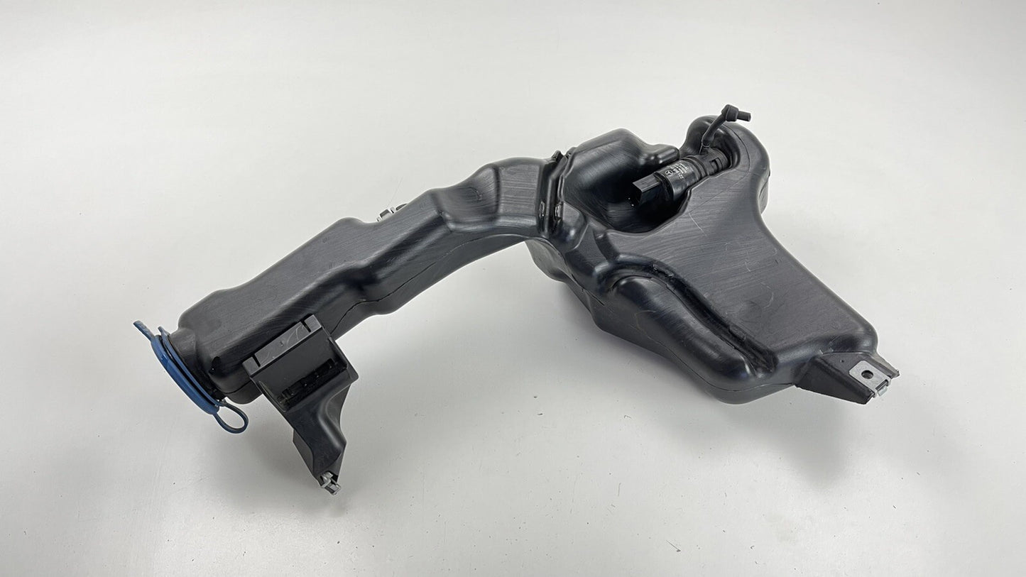 08-14 Mercedes W204 C250 C300 C350 Windshield Washer Reservoir Bottle Tank OEM