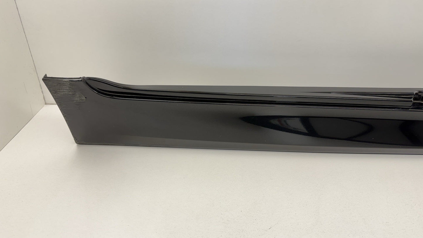 12-16 BMW M5 F10 Passenger Right Side Skirt Rocker Panel Cover Black OEM
