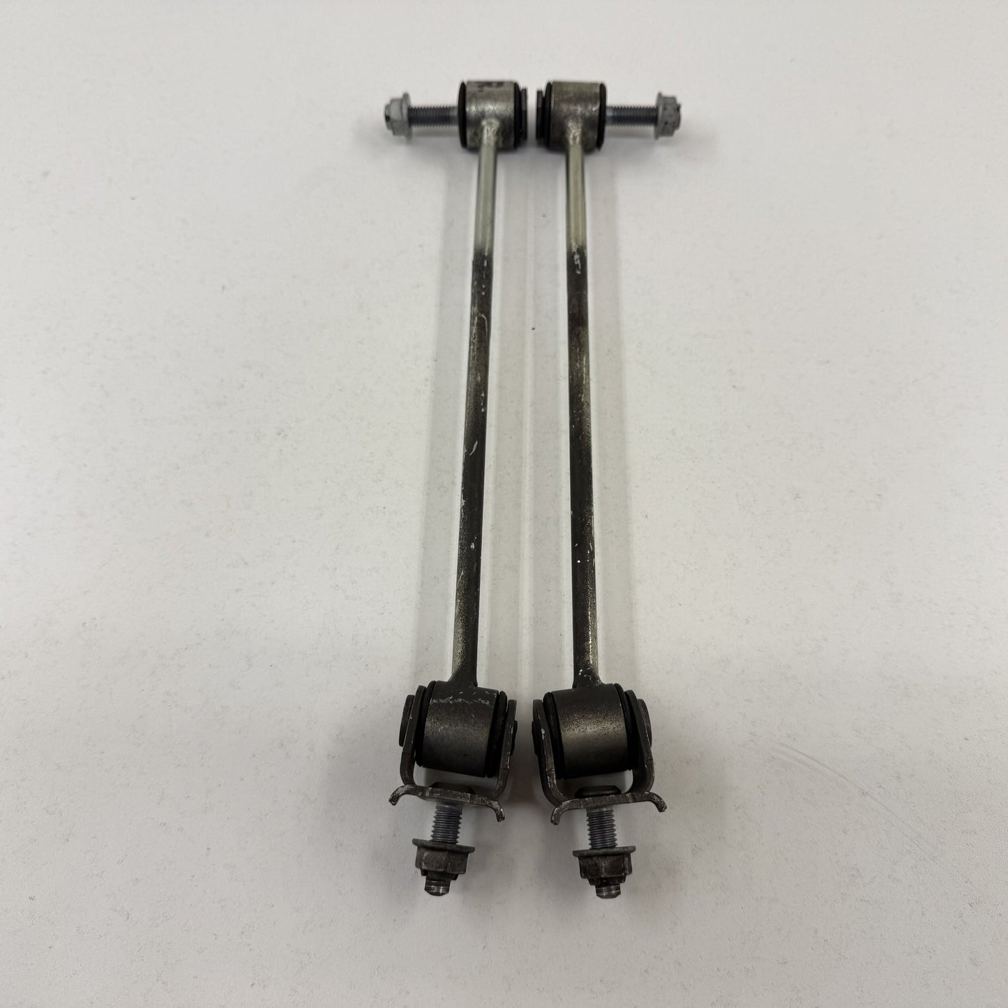 2014-2017 Mercedes-Benz S550 W222 Rear Stabilizer Sway Bar End Link Pair OEM