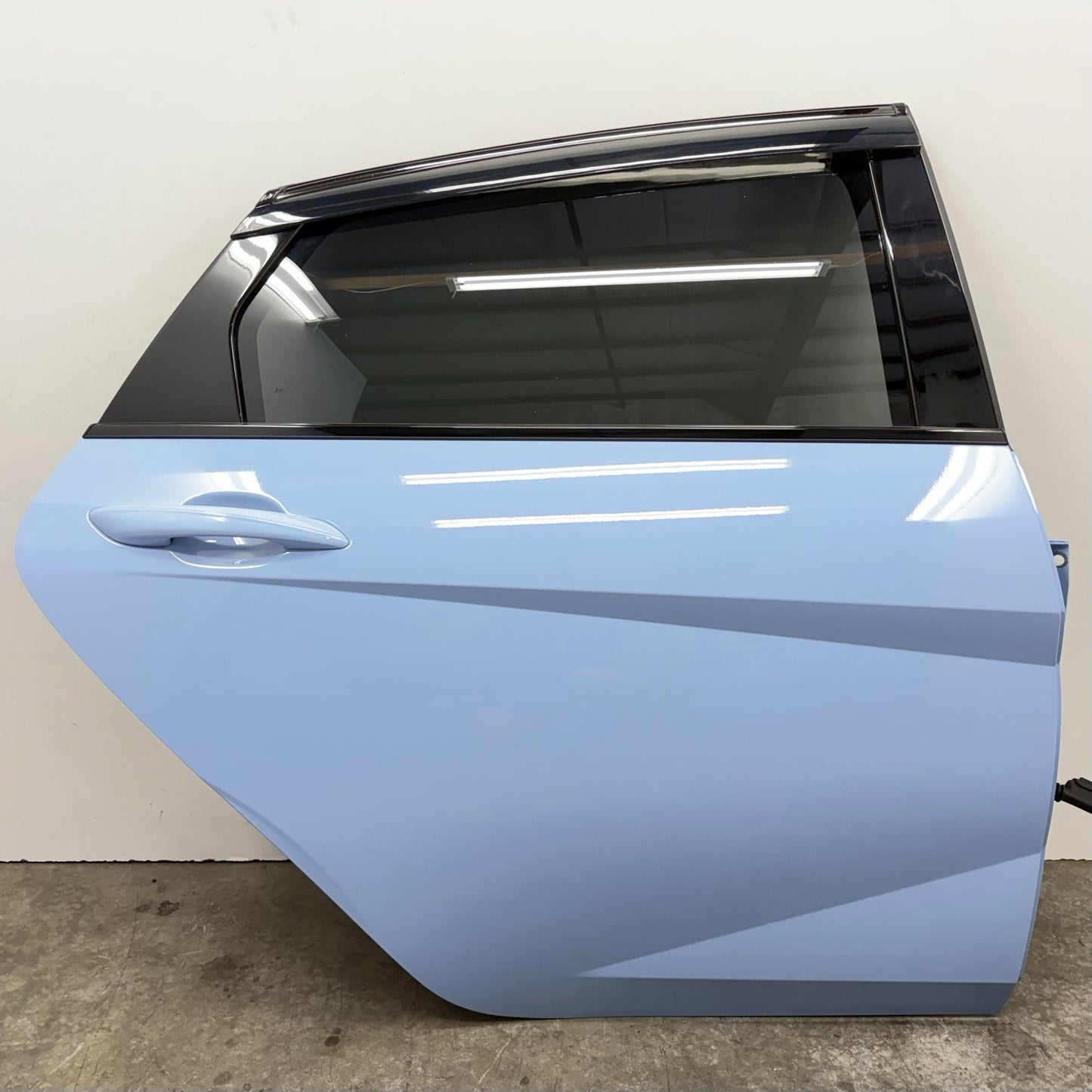 22-26 Hyundai Elantra N Passenger Right Rear Door Shell Complete With Glass OEM