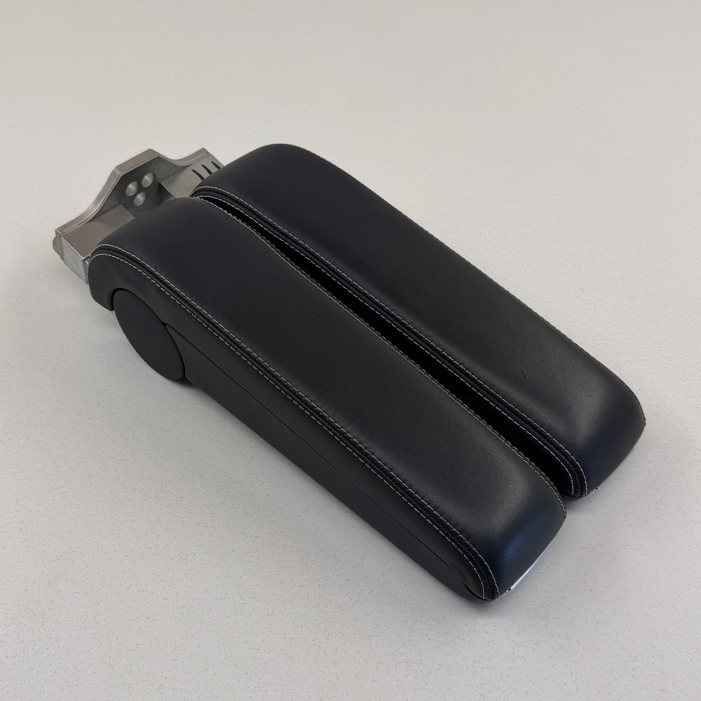 2014-2018 Bentley Flying Spur Center Console Armrest Arm Rest Cover Lid OEM