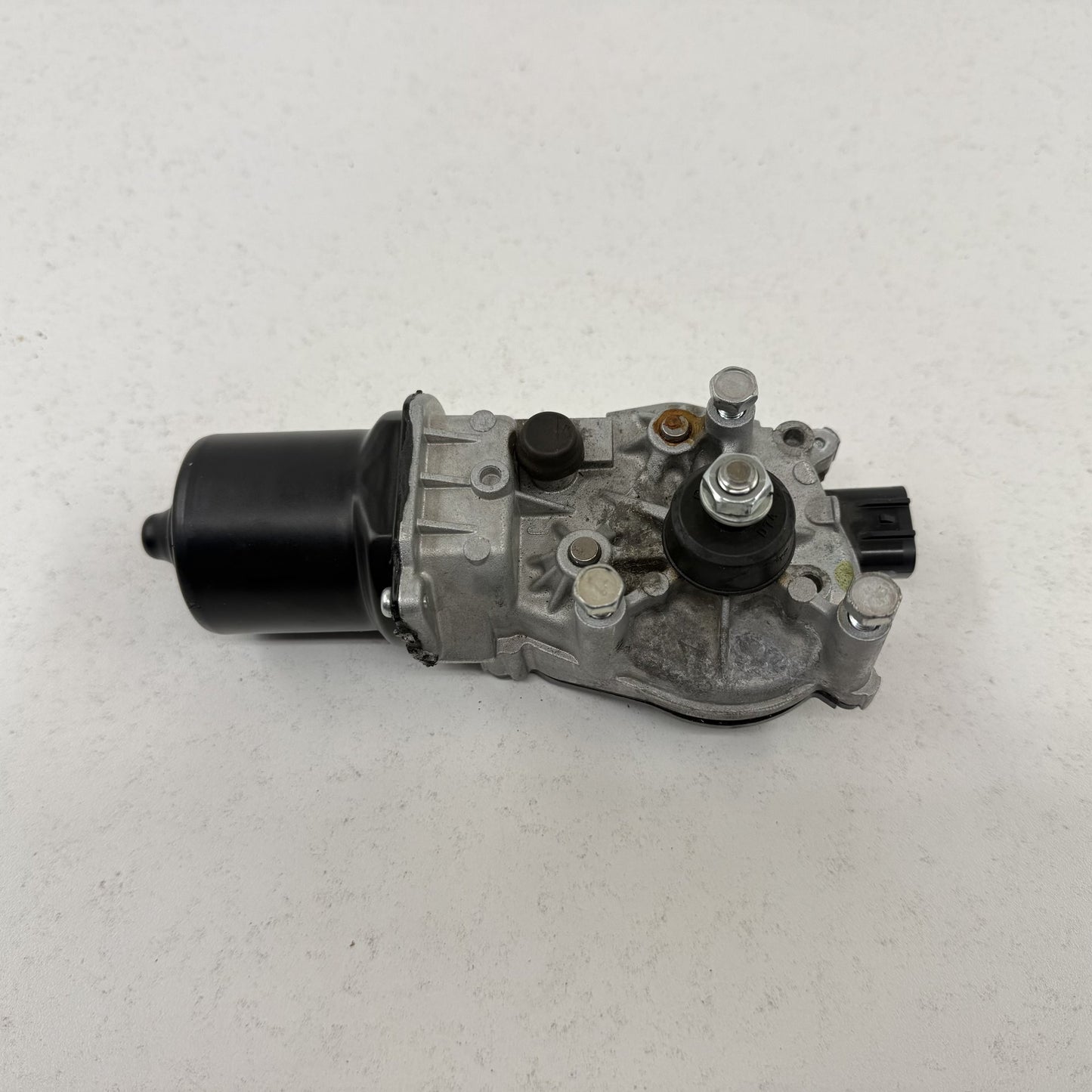 2022-2026 Rivian R1S R1T Front Windshield Wiper Motor PT00062963-A OEM