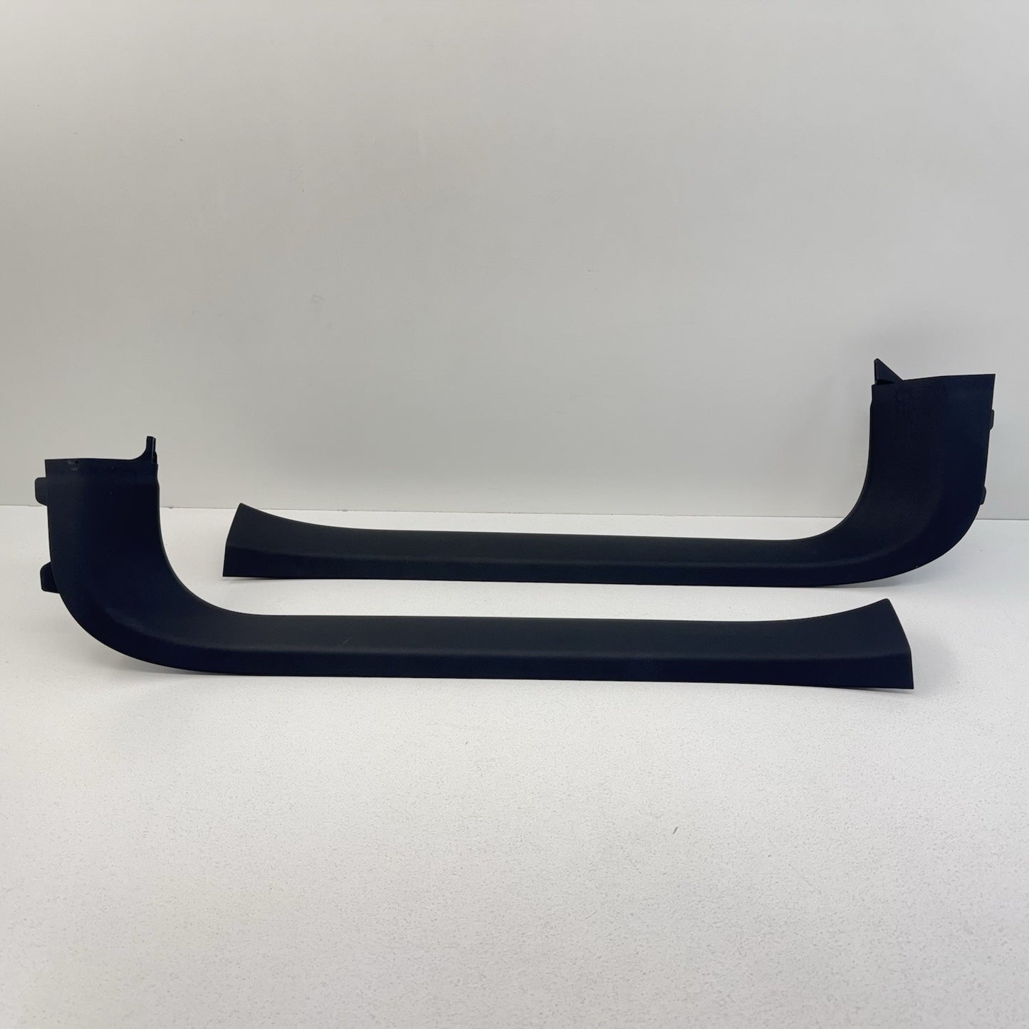 17-23 Audi R8 Lower A Pillar Trim Panel Cover Pair Left & Right OEM