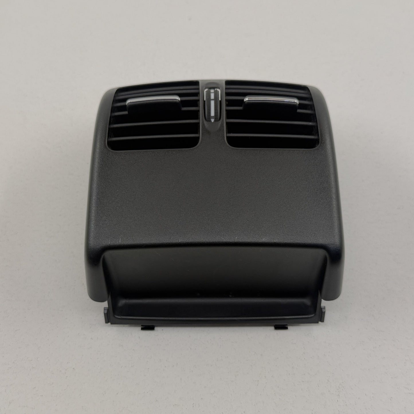 2008-2014 Mercedes-Benz C250 W204 Rear Center Console AC Air Vent W/ Trim OEM
