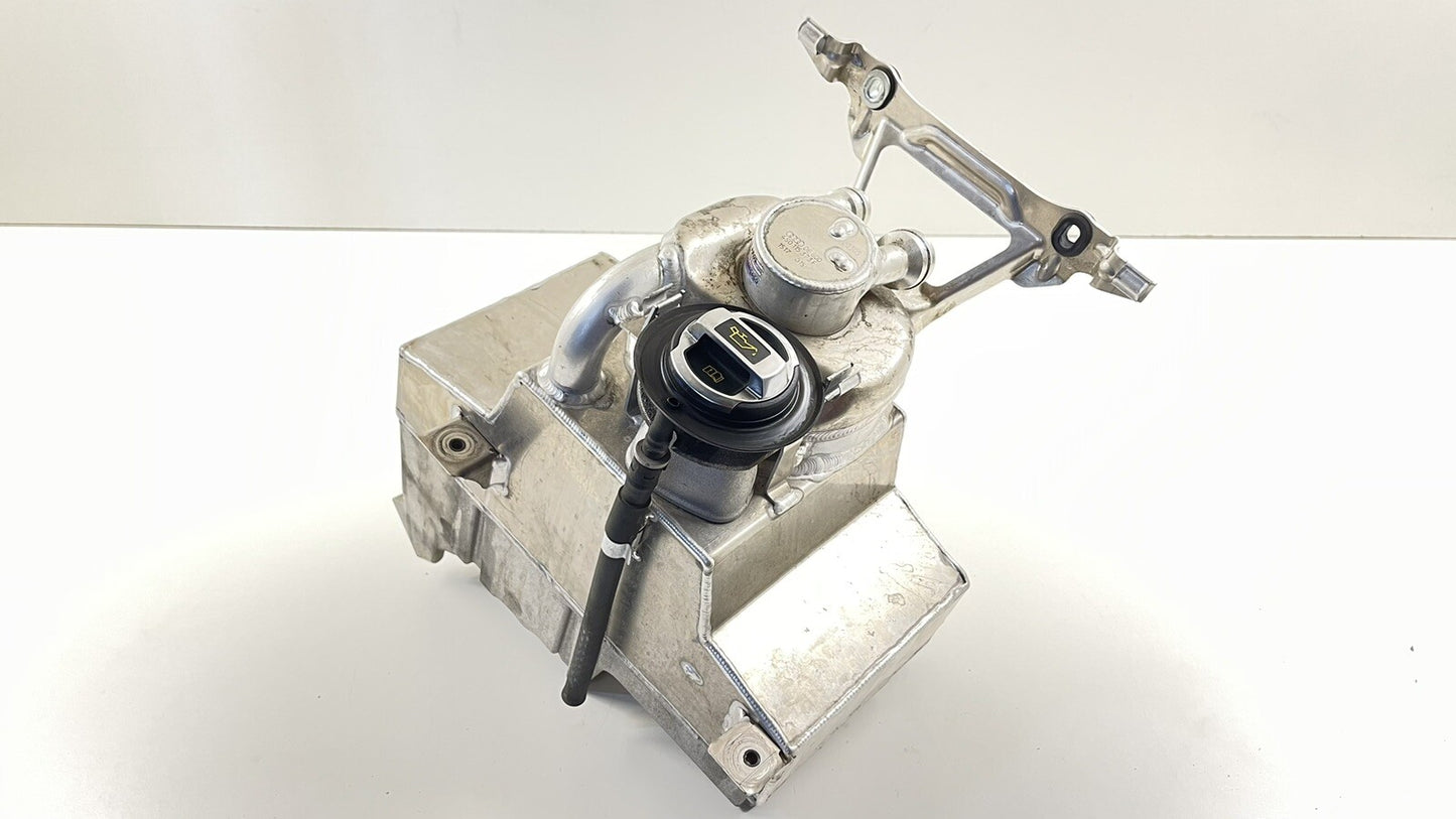 17-22 AUDI R8 PLUS OIL DRY SUMP CONTAINER RESERVOIR TANK BOTTLE W/ CAP OEM