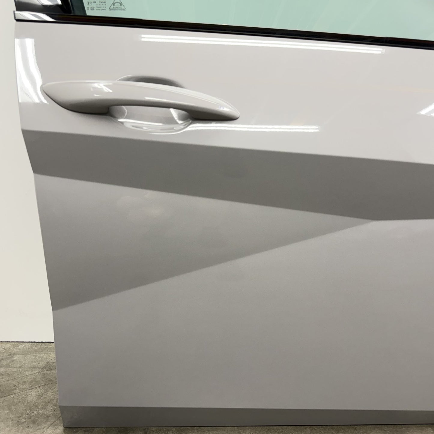 2022-2026 Hyundai Elantra N Passenger Right Front Door Shell Complete OEM