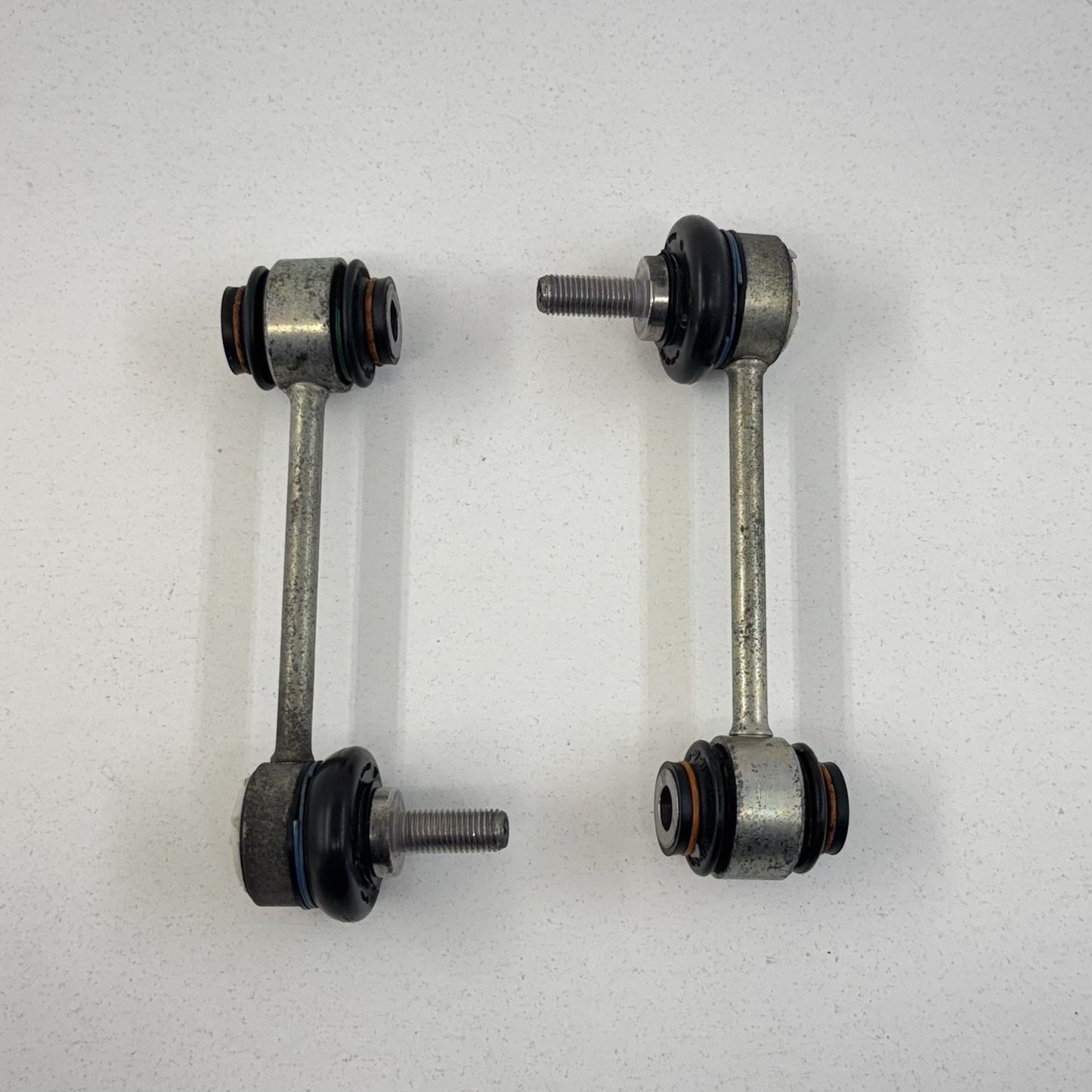 14-24 Maserati Ghibli Left And Right Rear Stabilizer Sway Bar End Link Pair OEM