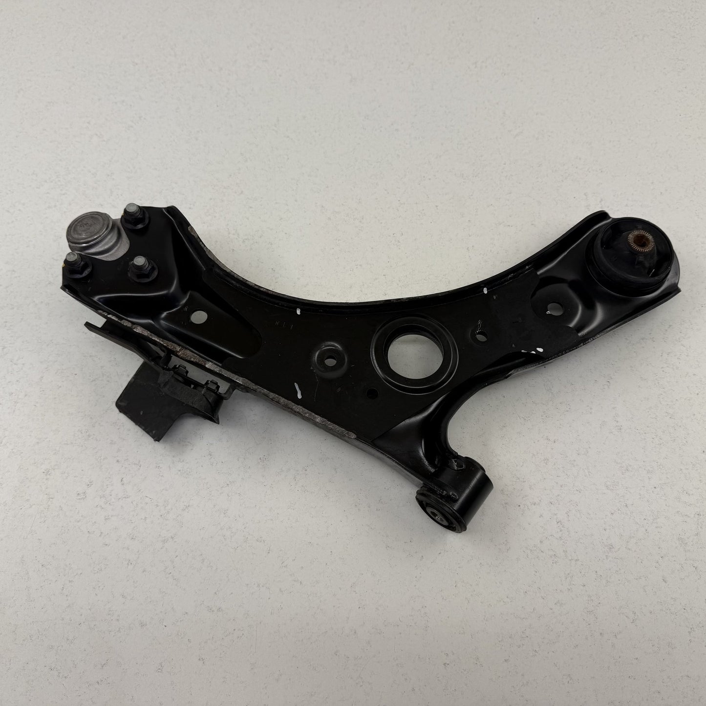 2022-2026 Hyundai Elantra N Driver Left Front Lower Control Arm Suspension OEM