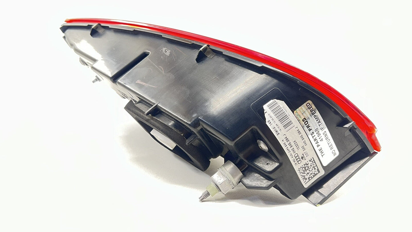 15-18 AUDI A8 S8 PASSENGER RIGHT REAR INNER TRUNK TAILLIGHT TAIL LIGHT LAMP OEM