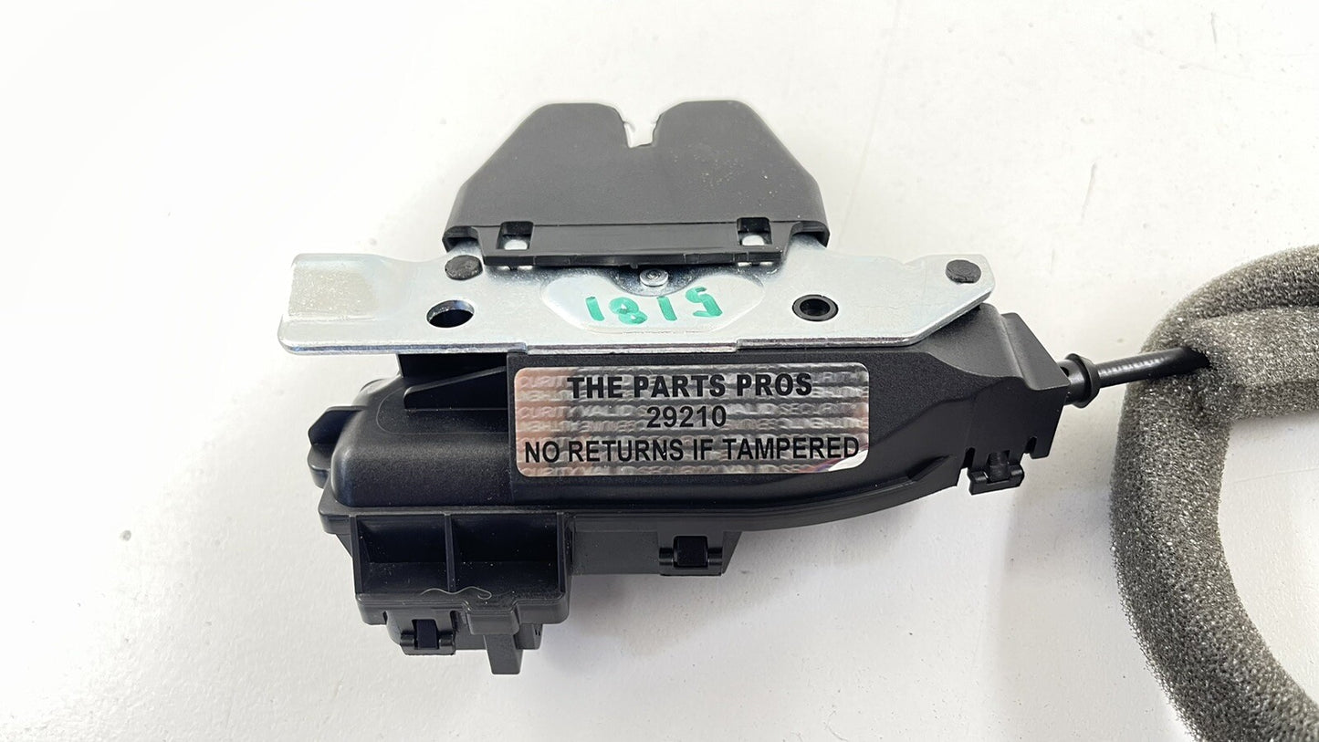 12-14 MERCEDES BENZ W204 C CLASS TRUNK LID LOCK LATCH ACTUATOR 2047500185 OEM