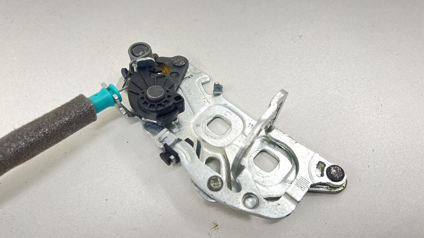 12-18 MERCEDES BENZ CLS550 W218 TRUNK LID REMOTE LATCH LOCK ACTUATOR OEM