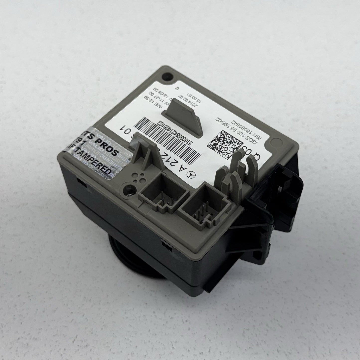 12-14 Mercedes W218 CLS550 4.6L Engine Control Module ECU Ignition Key Set OEM