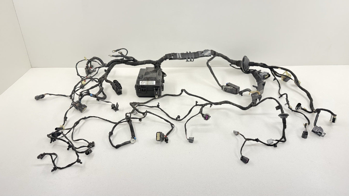 2021 Dodge Challenger Engine Bay Wiring Wire Harness W/ Fuse Box 68498602AB OEM