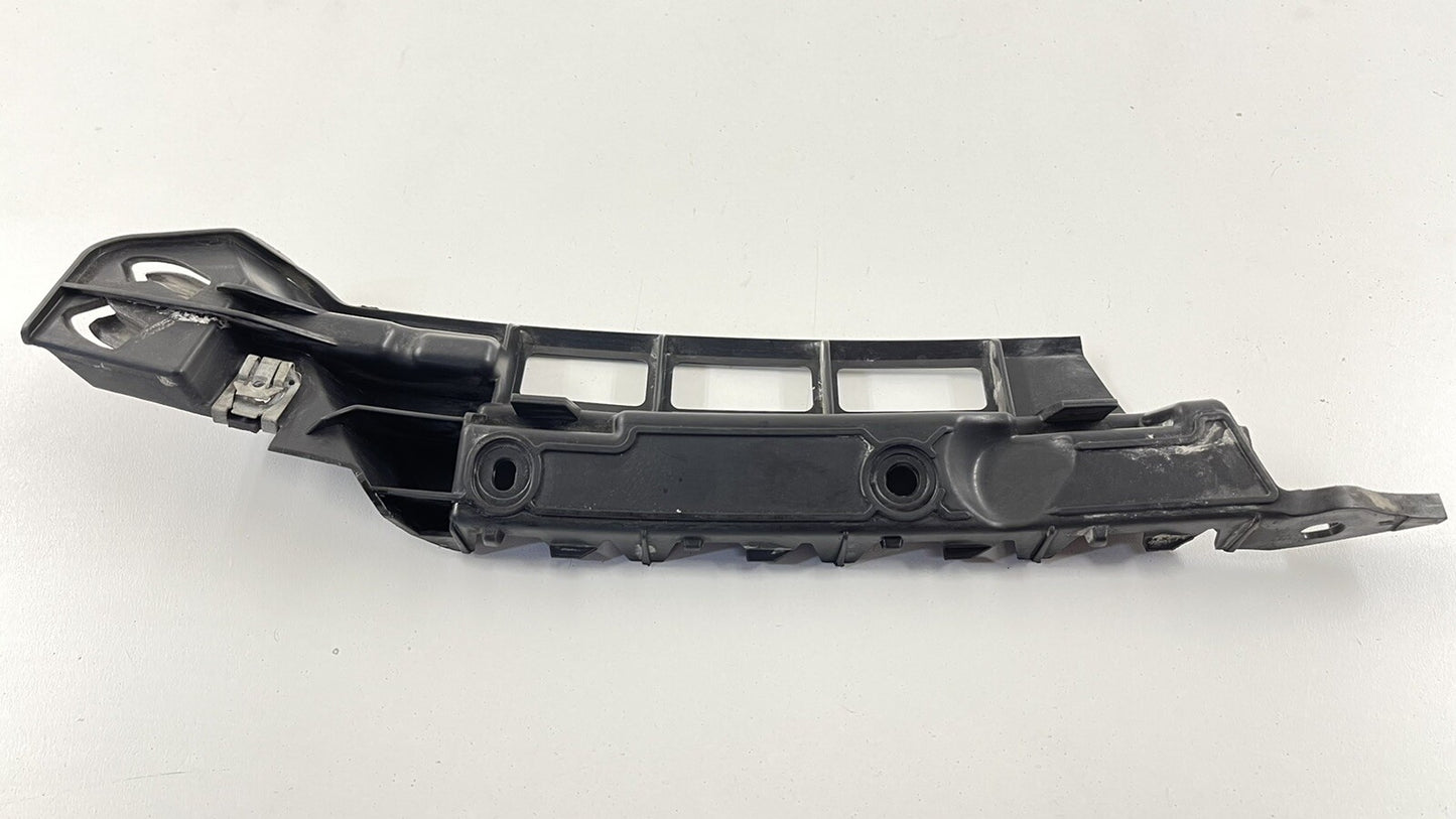 10-16 PORSCHE PANAMERA PASSENGER RIGHT REAR BUMPER BRACKET SUPPORT MOUNT OEM