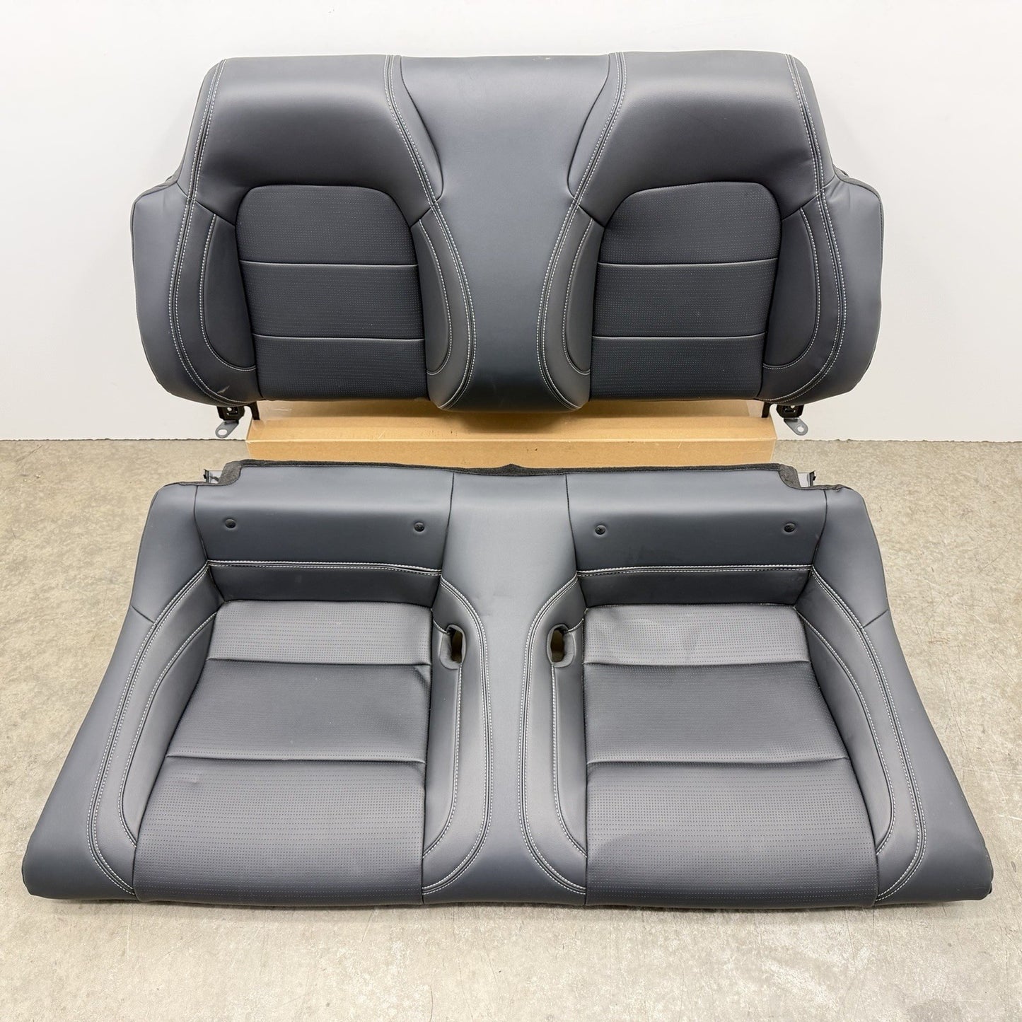 24-26 Ford Mustang Convertible Rear Seat Set Upper & Lower Cushion Leather OEM