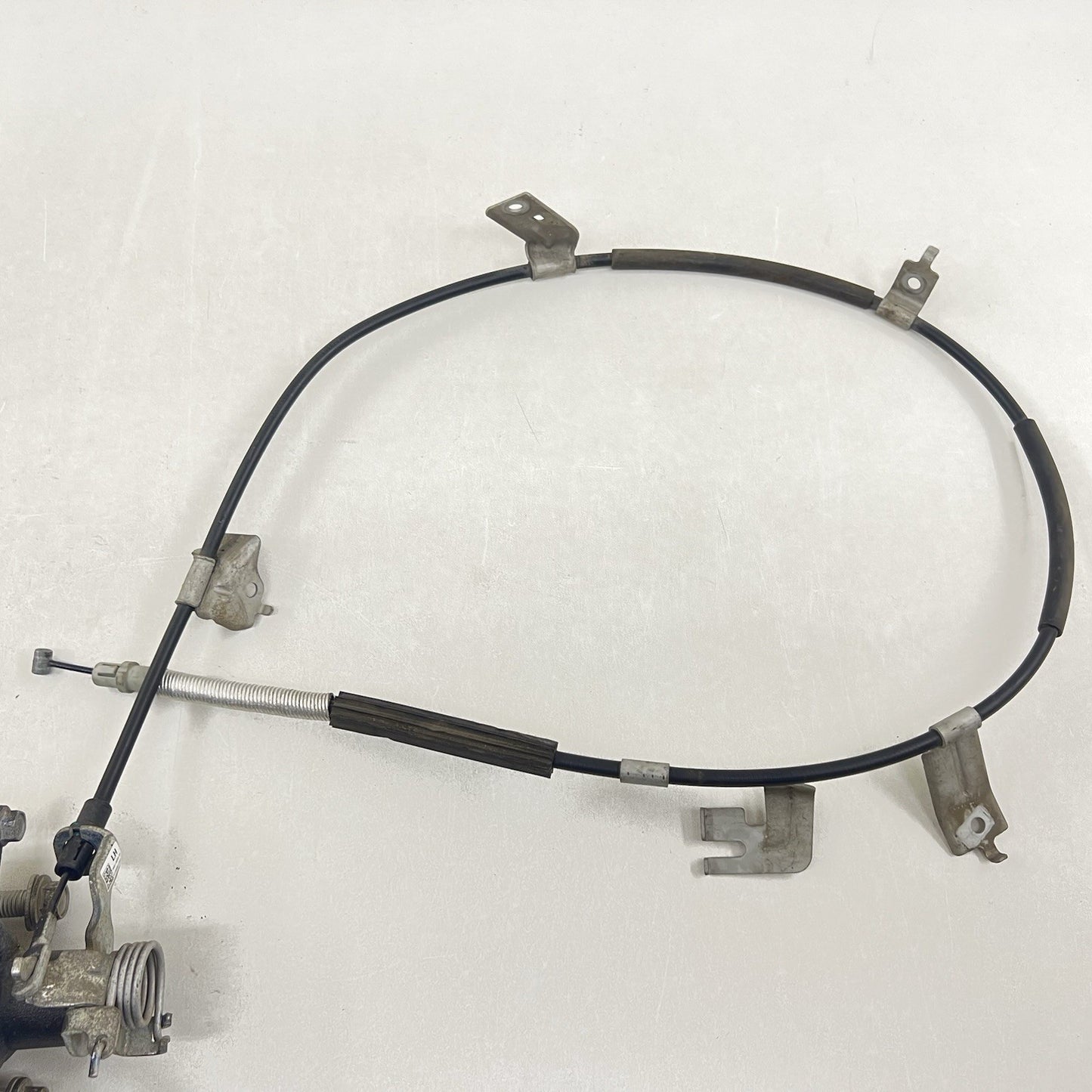 15-23 FORD MUSTANG GT LEFT REAR CALIPER BRAKE WITH BRAKE CABLE FR3C-2K328-CS OEM