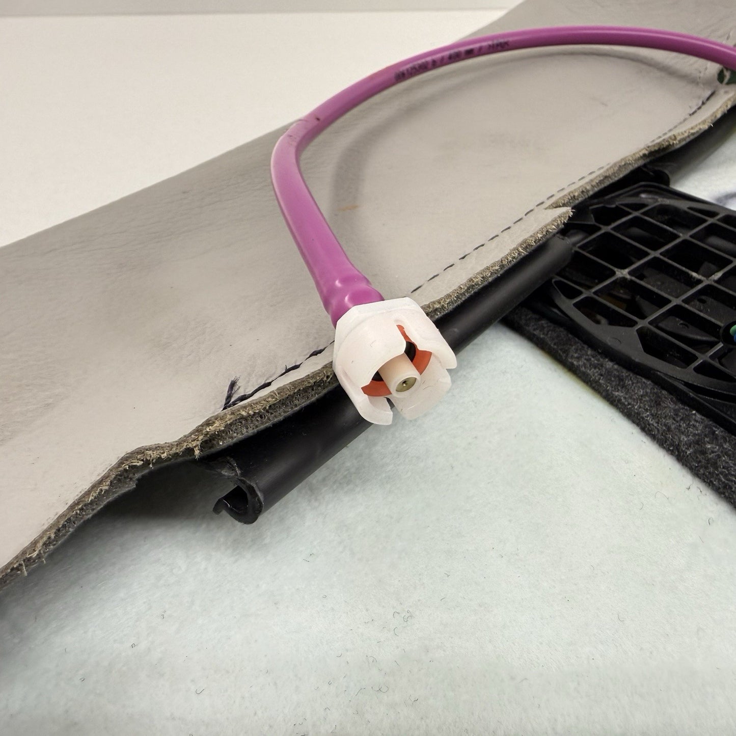 12-14 Mercedes W218 CLS550 Driver Left Front Upper Seat Cushion Leather Gray OEM