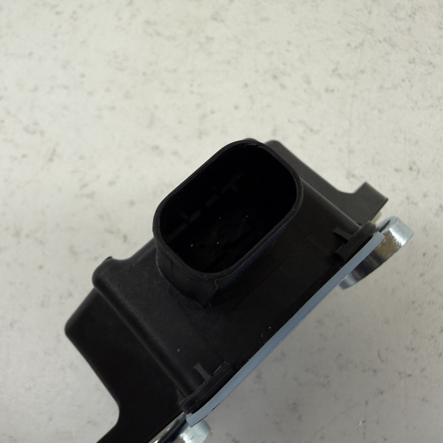 19-24 Dodge Durango SRT 392 Dynamics Acceleration Yaw Rate Sensor 68411966AB OEM