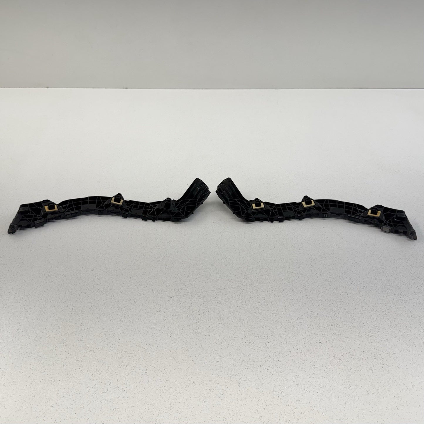 22-26 Toyota GR86 BRZ Rear Bumper Cover Bracket Support Mount Set OEM