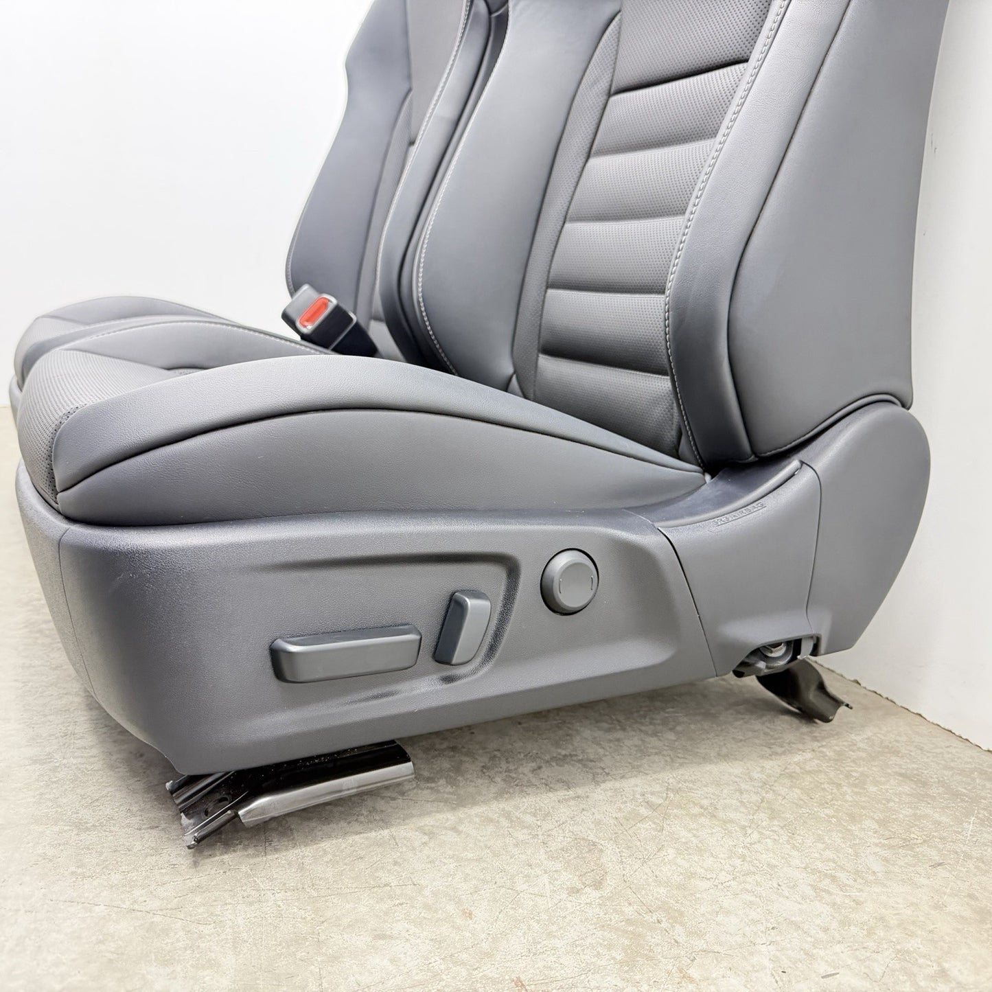 21-26 Lexus IS300 IS350 IS500 F Sport Front Bucket Seat Pair Leather Black OEM