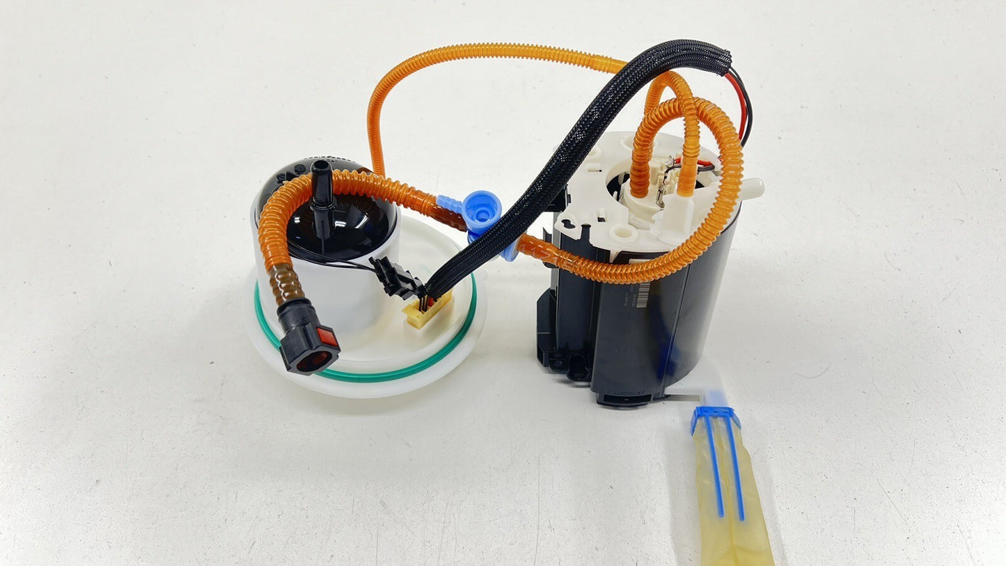15-17 MCLAREN 650S GAS TANK FUEL PUMP SENDING UNIT PAIR OEM