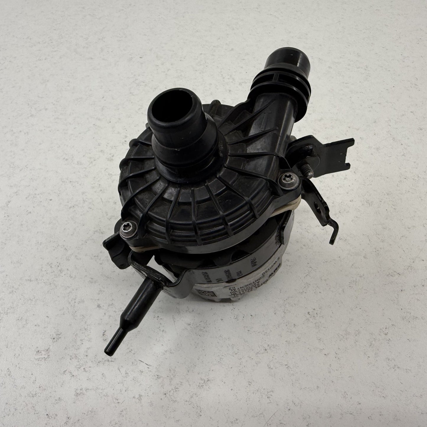 2021-2026 BMW M2 M3 M4 G80 G82 G87 S58 Auxiliary Coolant Water Pump 5A30246 OEM