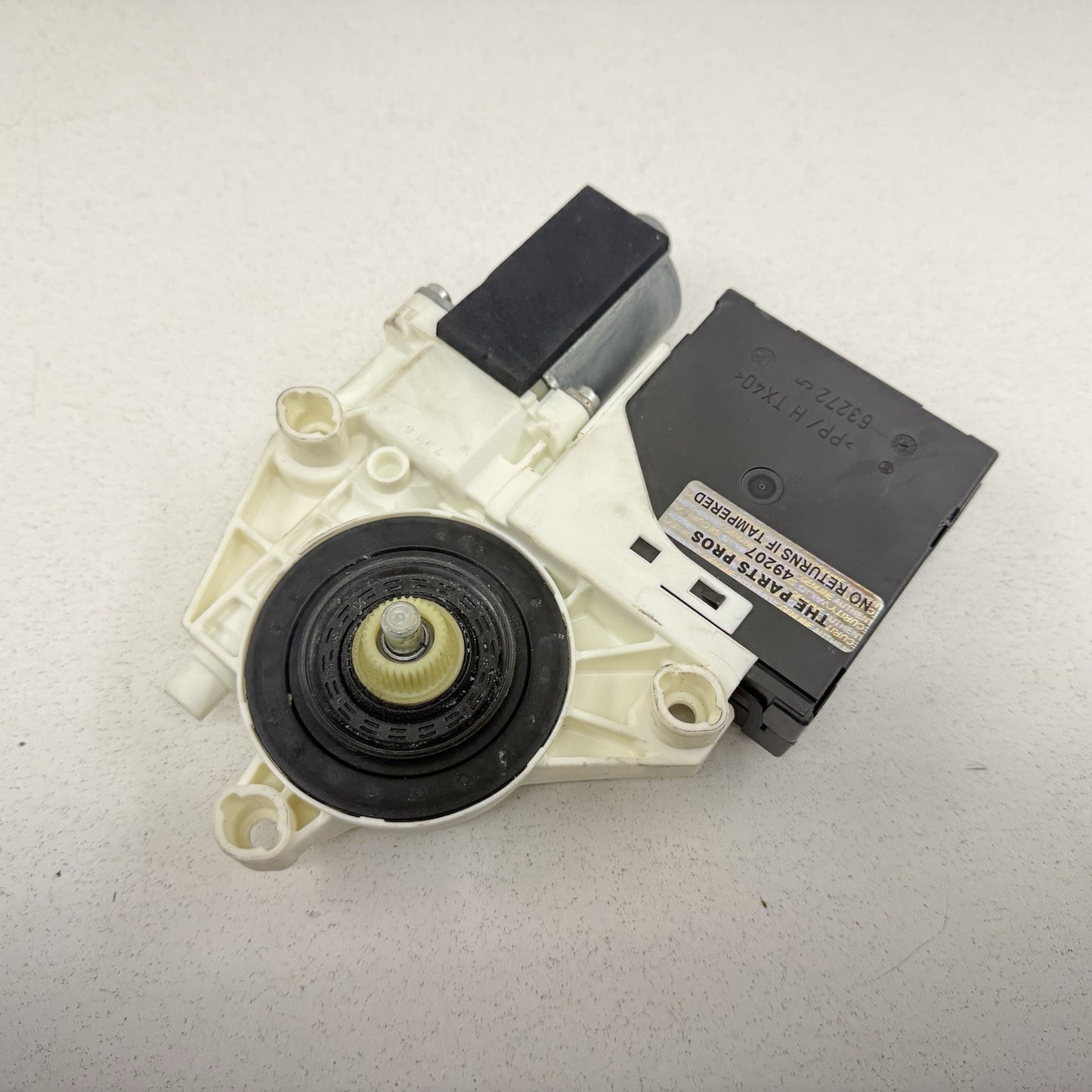 08-15 Audi TT Roadster Passenger Right Window Regulator Motor 8J7959802E OEM