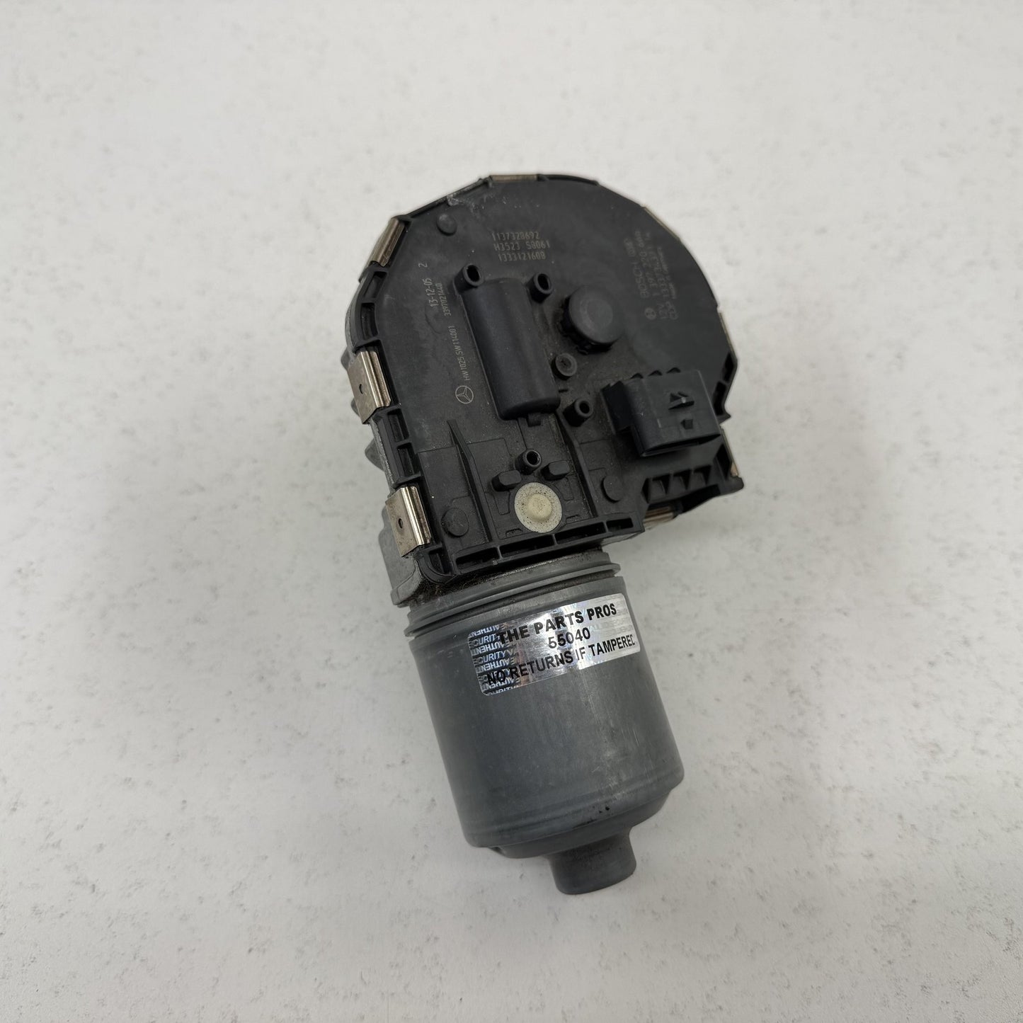 2008-2014 Mercedes-Benz C250 W204 Front Windshield Wiper Motor OEM
