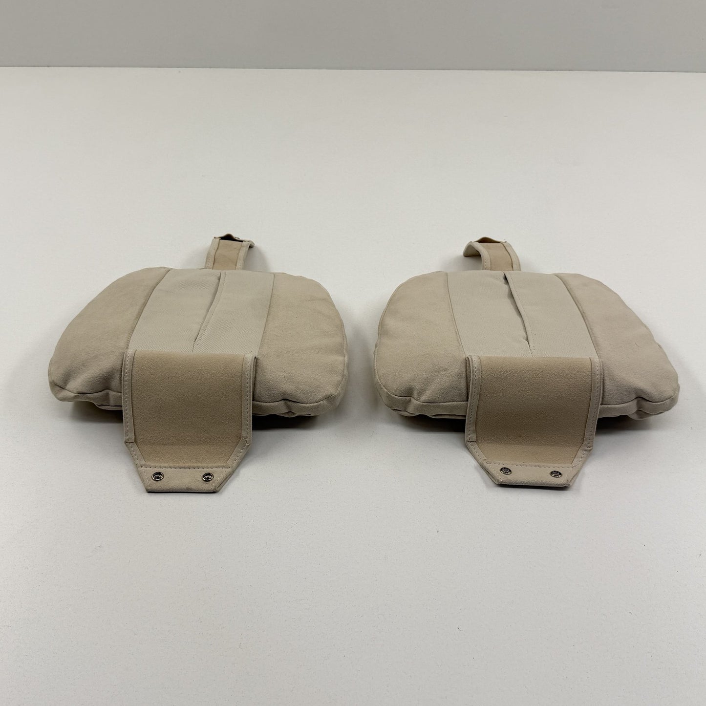 2014-2020 Mercedes-Benz S550 W222 Rear Seat Headrest Pillow Pair Beige OEM