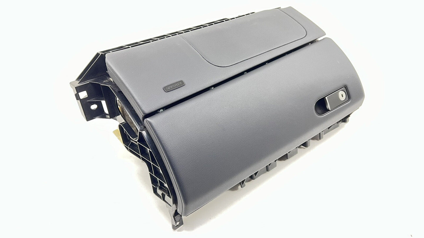 12-18 MERCEDES BENZ CLS550 W218 FRONT GLOVE BOX COMPARTMENT WITH KNEE AIRBAG OEM