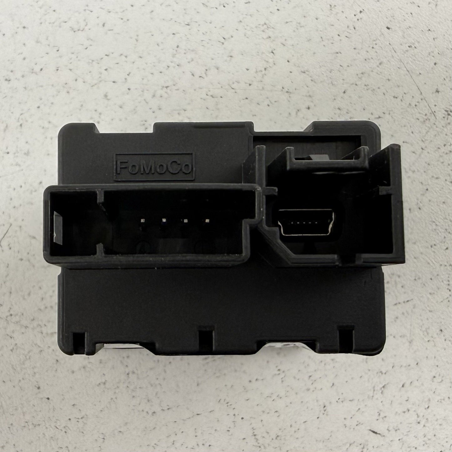 24-26 Ford Mustang Front Center Console USB Charge Port PC3T-14F014-AC OEM