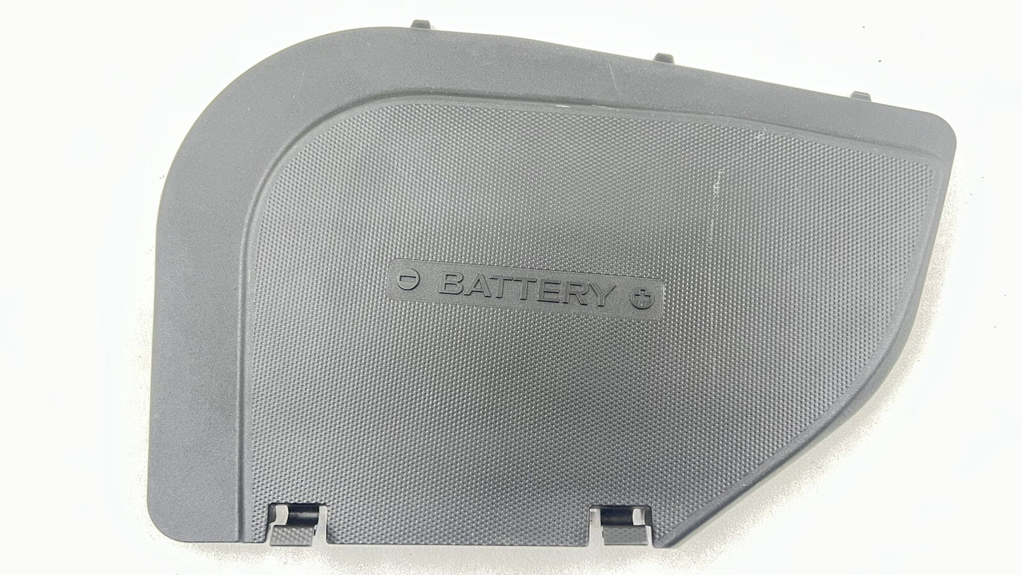 22-25 NISSAN Z BATTERY COVER TRIM GARNISH 652781EA0A OEM