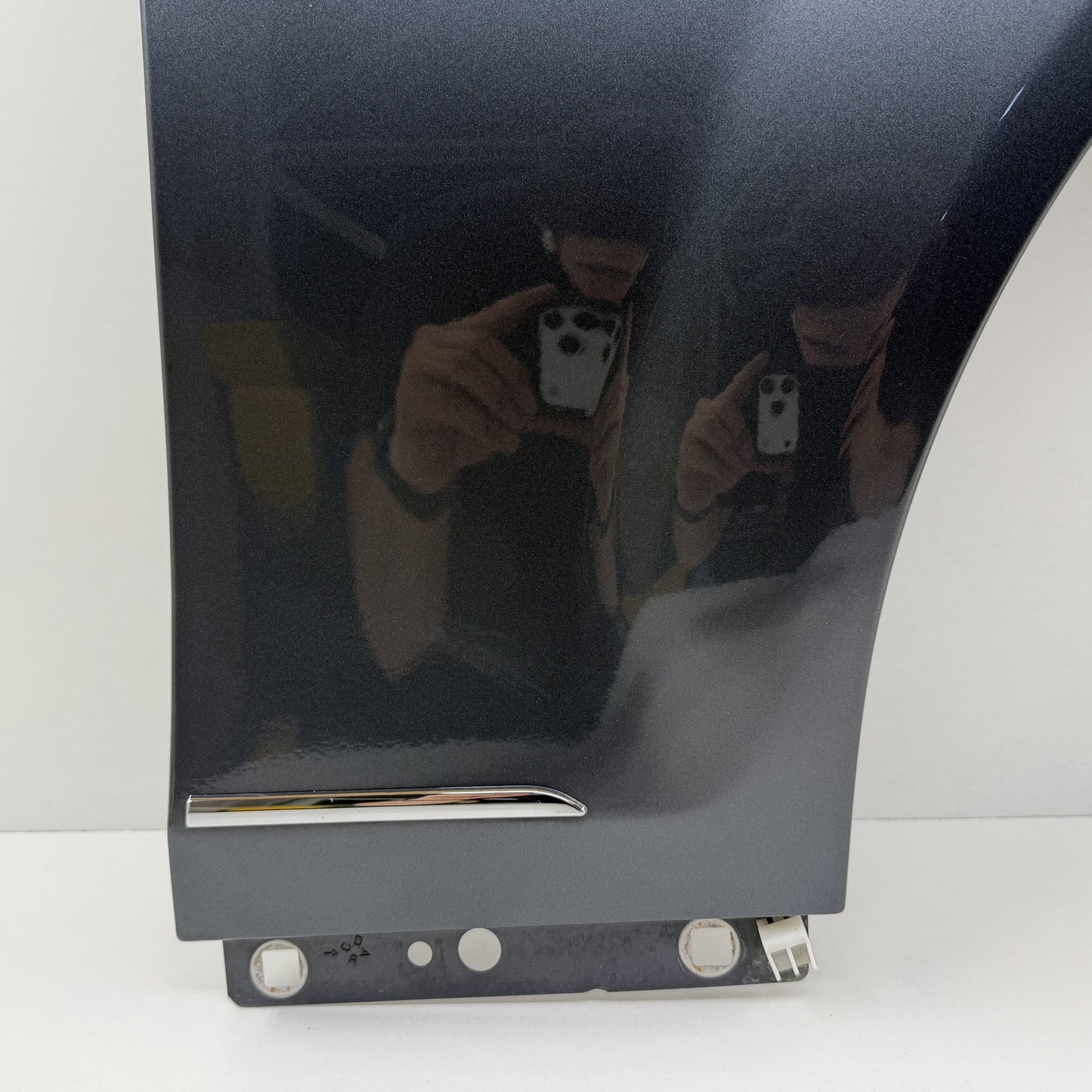 2008-2014 Mercedes-Benz C250 C300 C350 W204 Right Front Fender Panel OEM