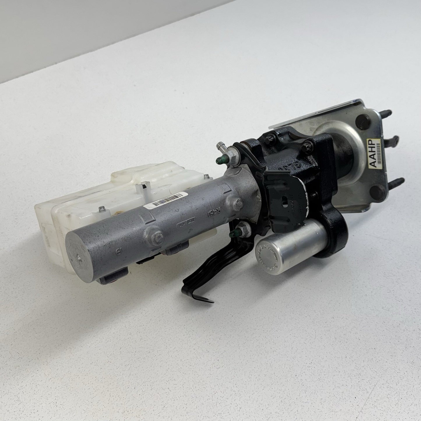 24-25 Silverado Sierra 2500 3500 Power Brake Booster With Master Cylinder OEM