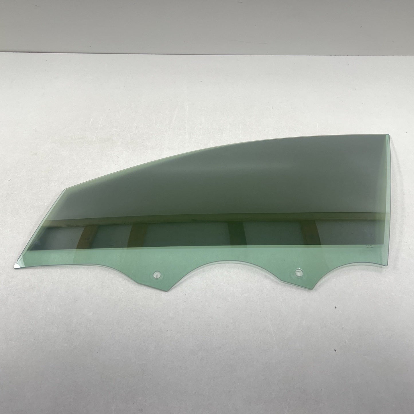 22-25 VOLKSWAGEN GOLF R MK8 DRIVER LEFT FRONT DOOR GLASS WINDOW OEM