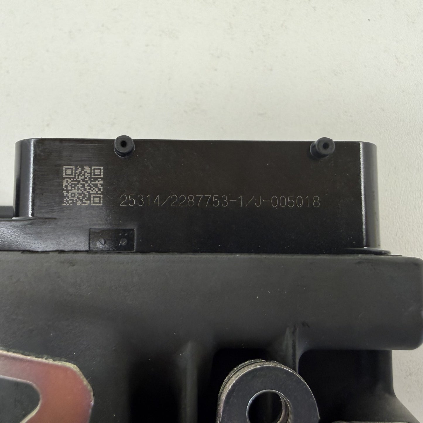 2026 Toyota Prius Motor Engine Control Module ECU 89661-47E10 OEM